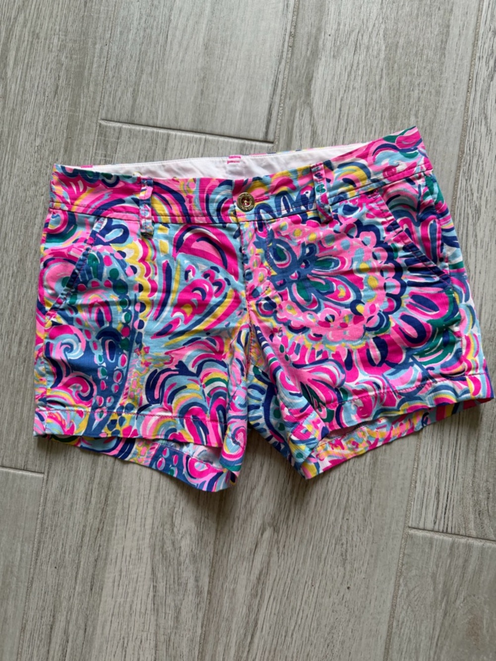 Lilly Pulitzer  Callahan Short - White with Pastel Tie-Dye Trim